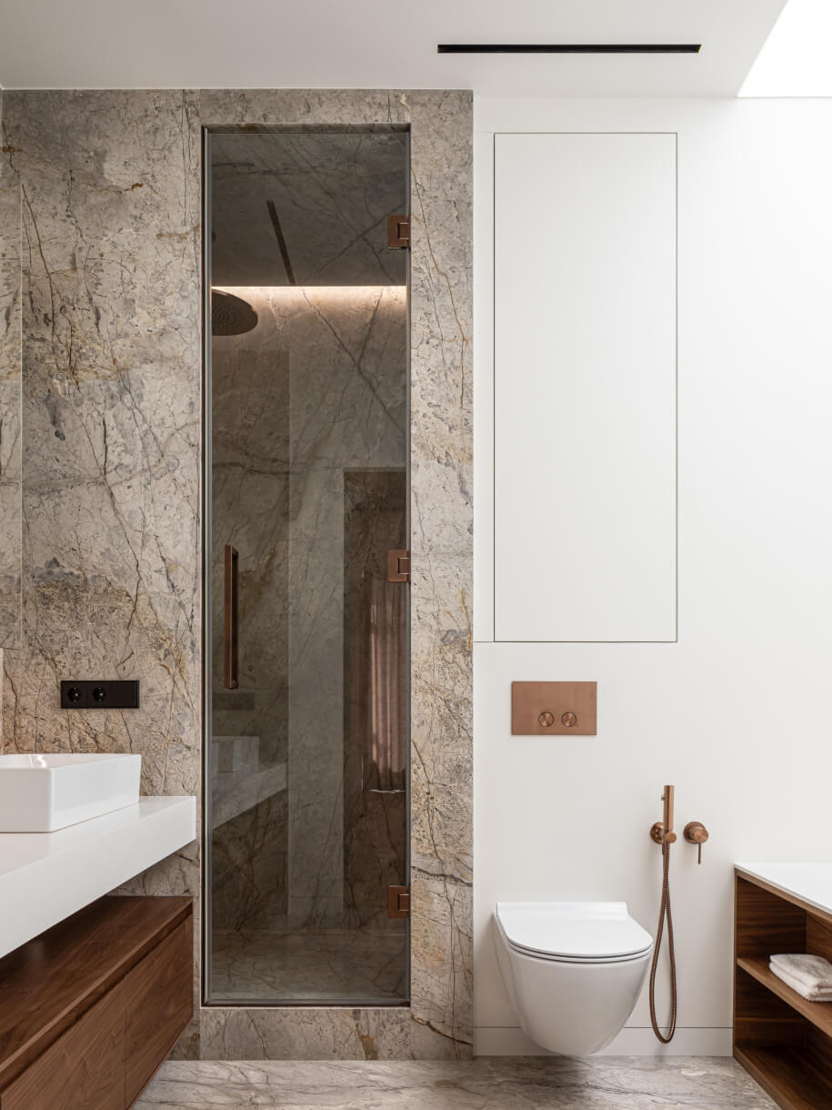 VDLondon Interior Design - Modern Bathroom Space